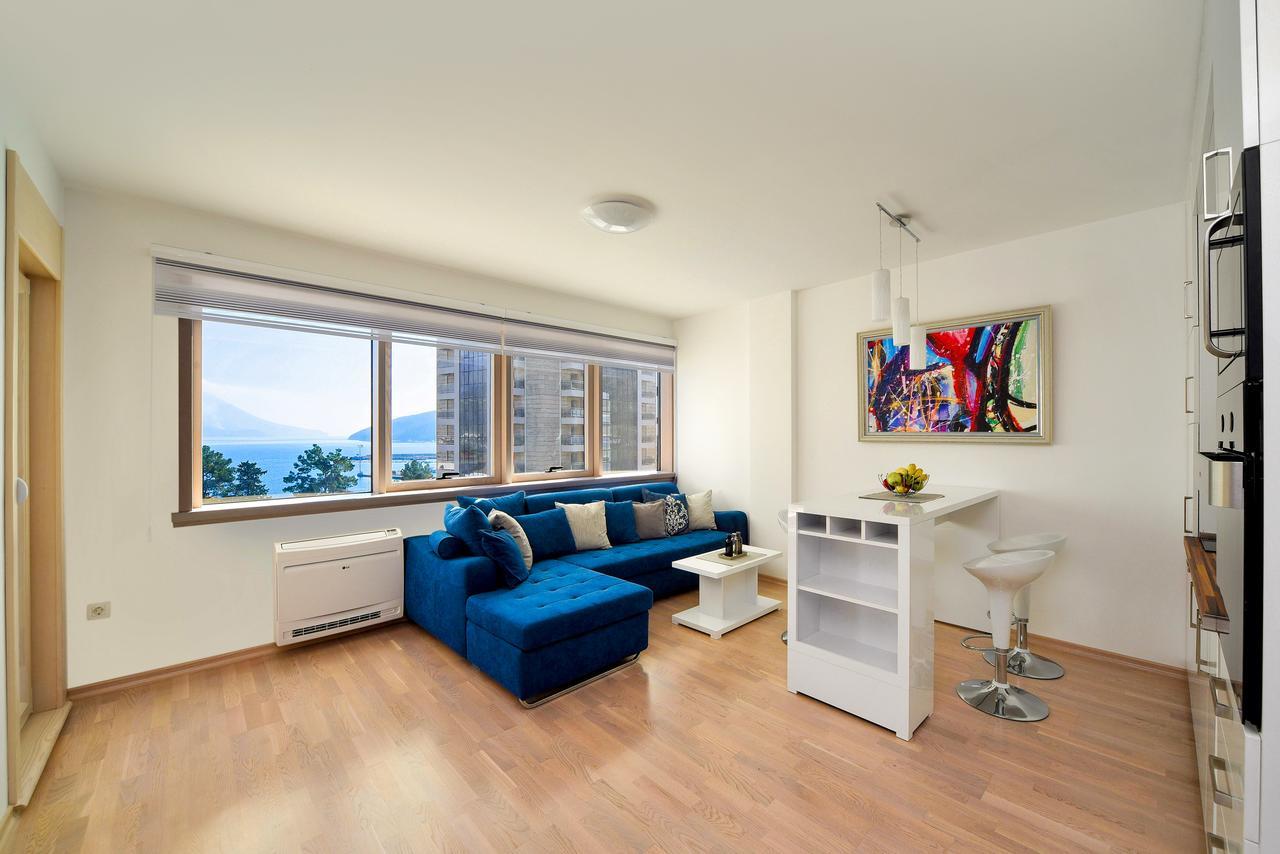 Lux Beach Apartment Budva Exteriör bild