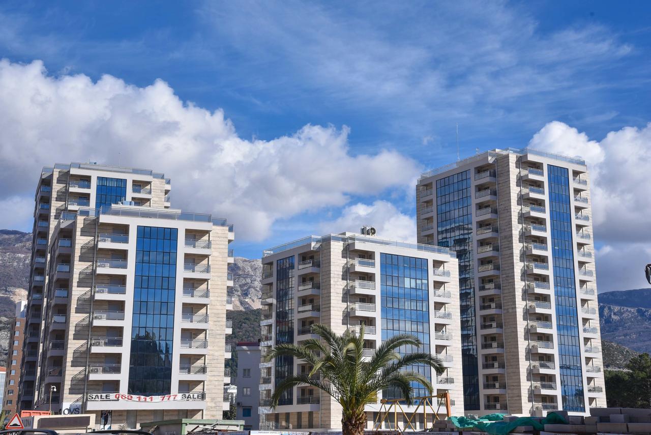 Lux Beach Apartment Budva Exteriör bild